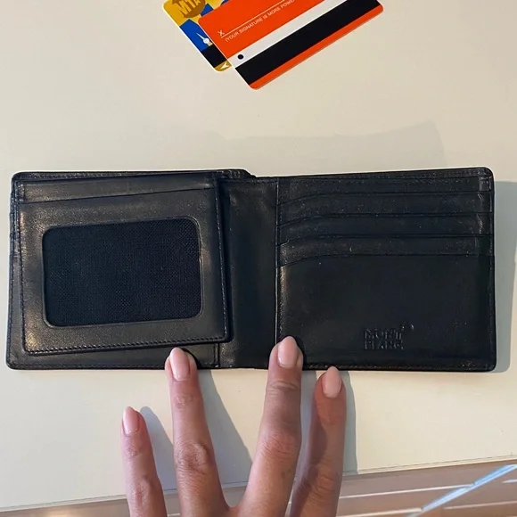 Montblanc Classic Black Leather Billfold - Picture 2 of 4